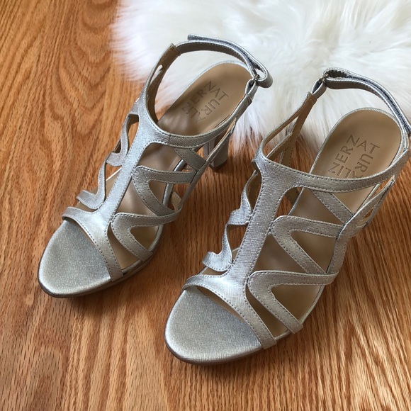 naturalizer danya shoes